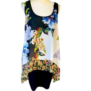 SLNY ladies scarf blouse. Sleeveless Layered size 14
Excellent cond